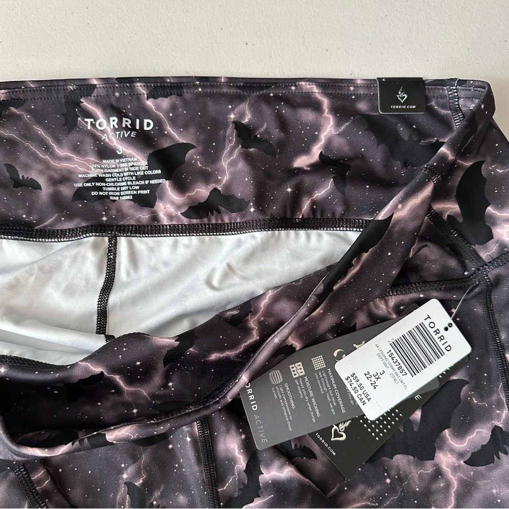 NWT Torrid Performance Lite Full Length Active Le… - image 8